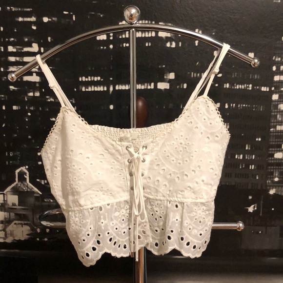 Tops - Cute White Lace Top